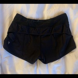 Lululemon girls ivivva black shorts size 14